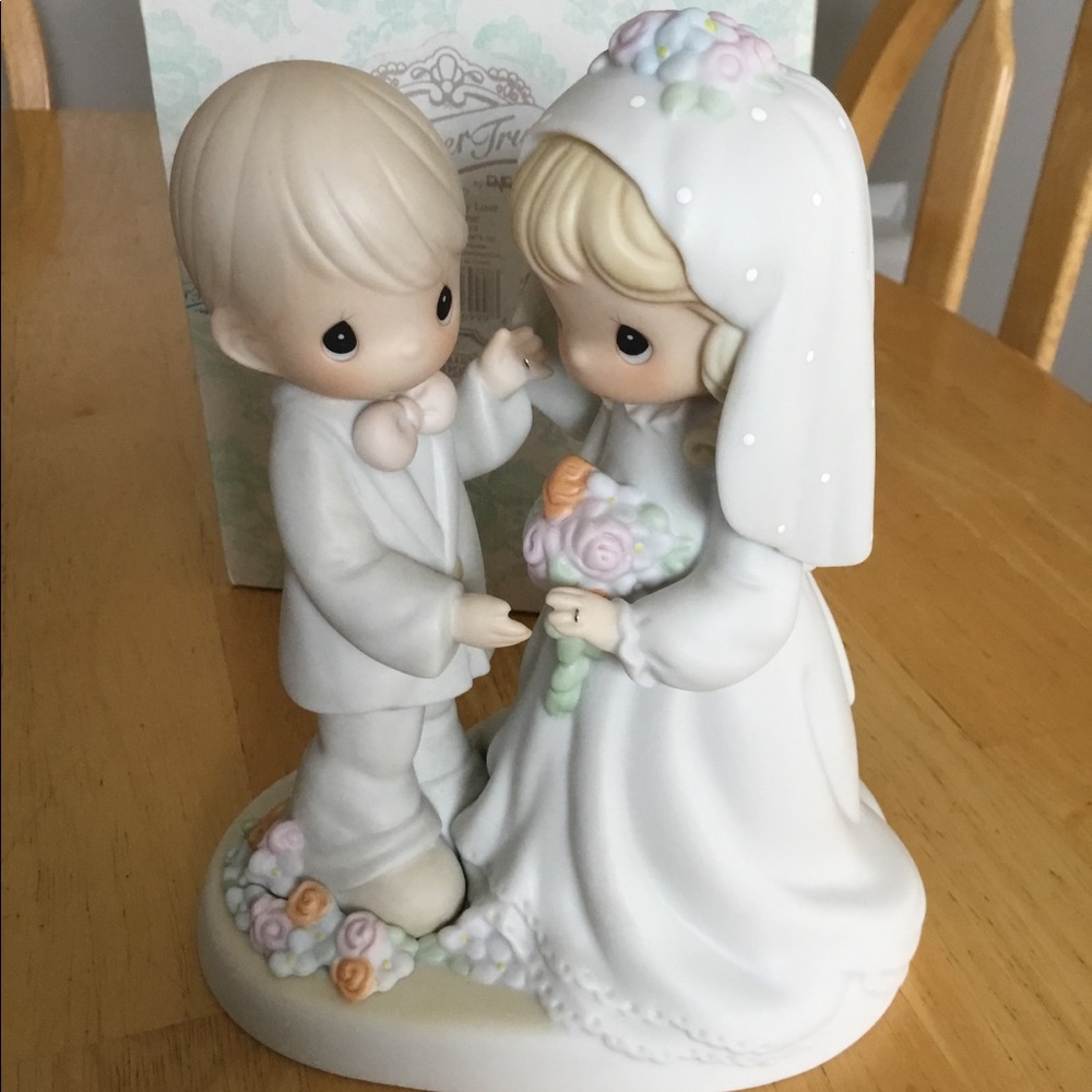 NiB Precious Moments I give you my love